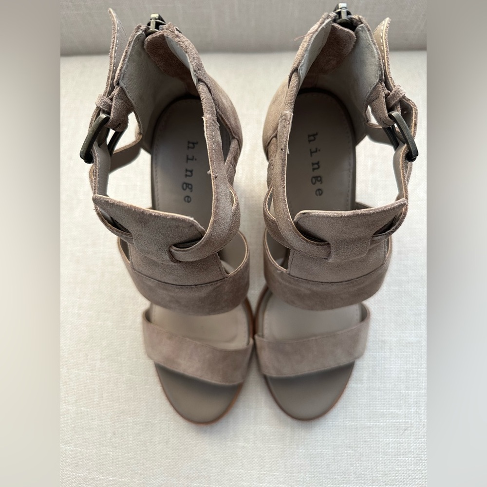Hinge Taupe Suede Heeled Sandals - Size 7.5 - Picture 7 of 11
